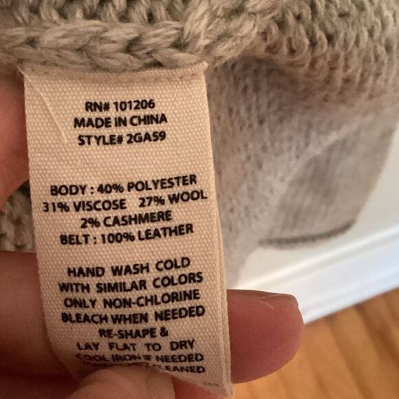 SOFT SURROUNDINGS SIZE XL GREY COUNTRY WEEKEND LEATHER BELTED CARDIGAN SWEATER - Picture 8 of 8